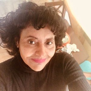 Meet your Posher, Paula